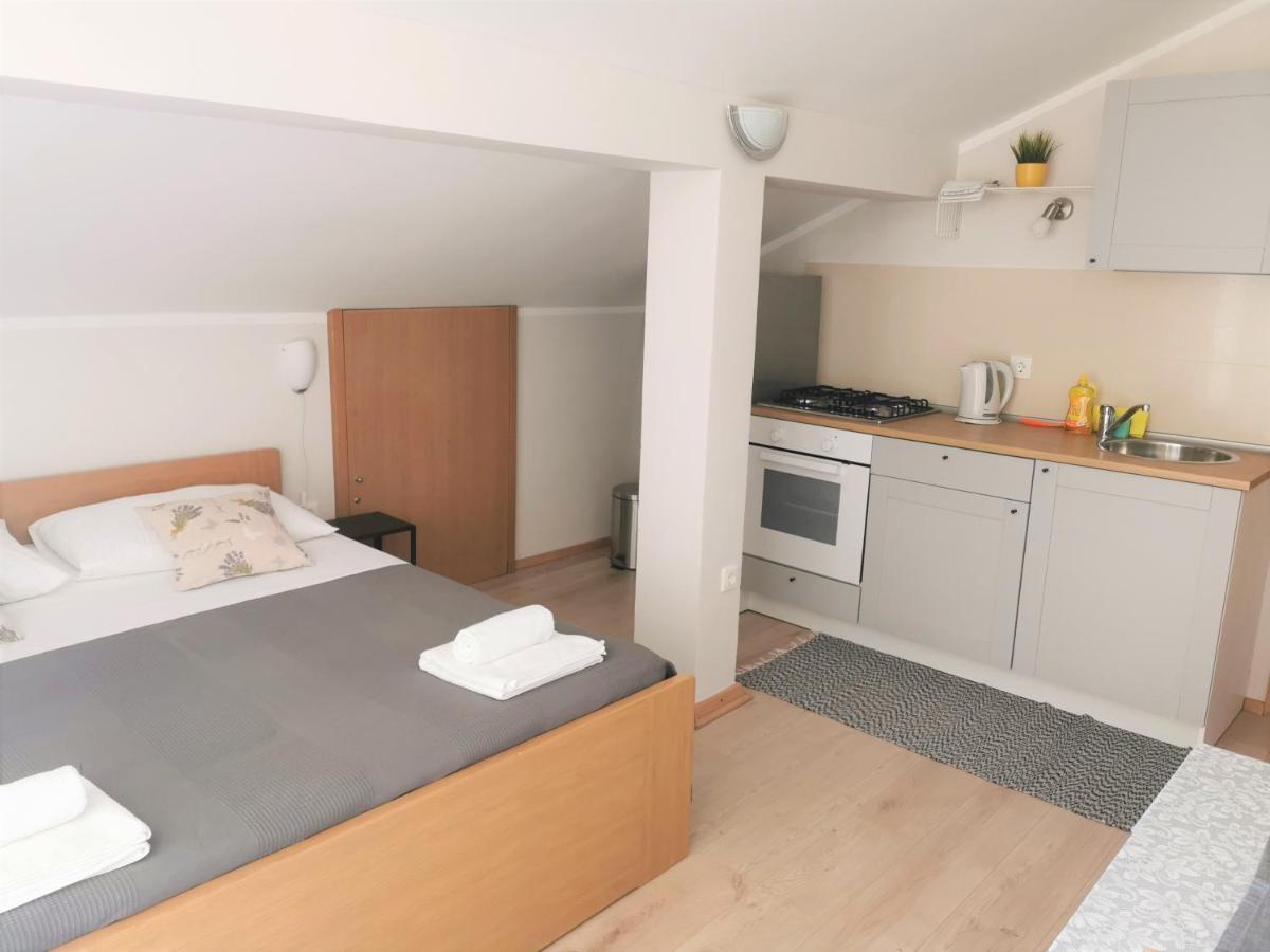 Lenka Apartments II Новаля Екстер'єр фото